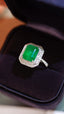 14K GOLD 3.37 CTW VIVID GREEN NATURAL EMERALD & DIAMOND RING